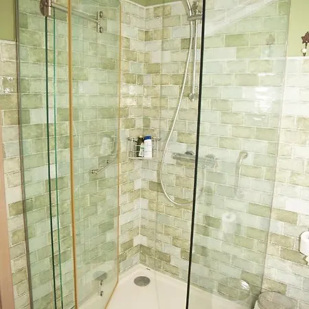 Apartment A Marola By Oktheway Puentedeume