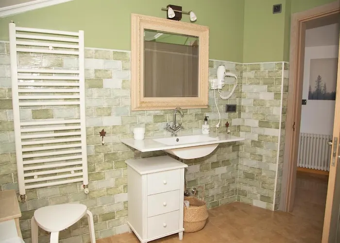 A Marola By Oktheway Pontedeume